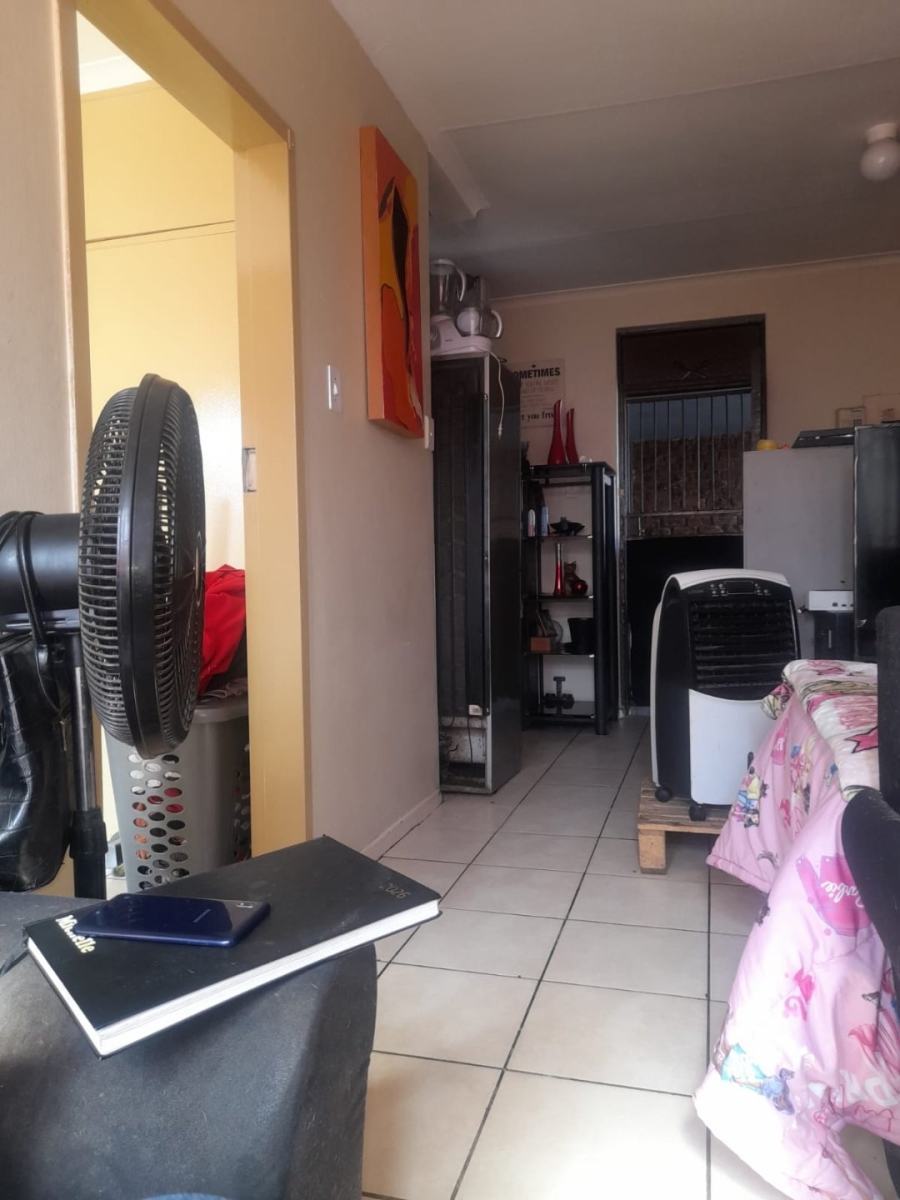 1 Bedroom Property for Sale in Daspoort Gauteng