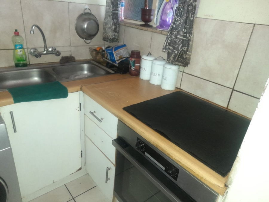 1 Bedroom Property for Sale in Daspoort Gauteng