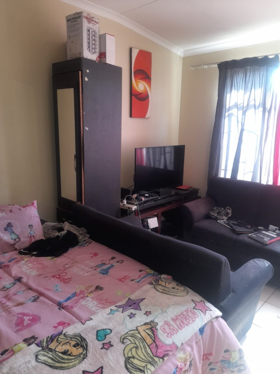 1 Bedroom Property for Sale in Daspoort Gauteng