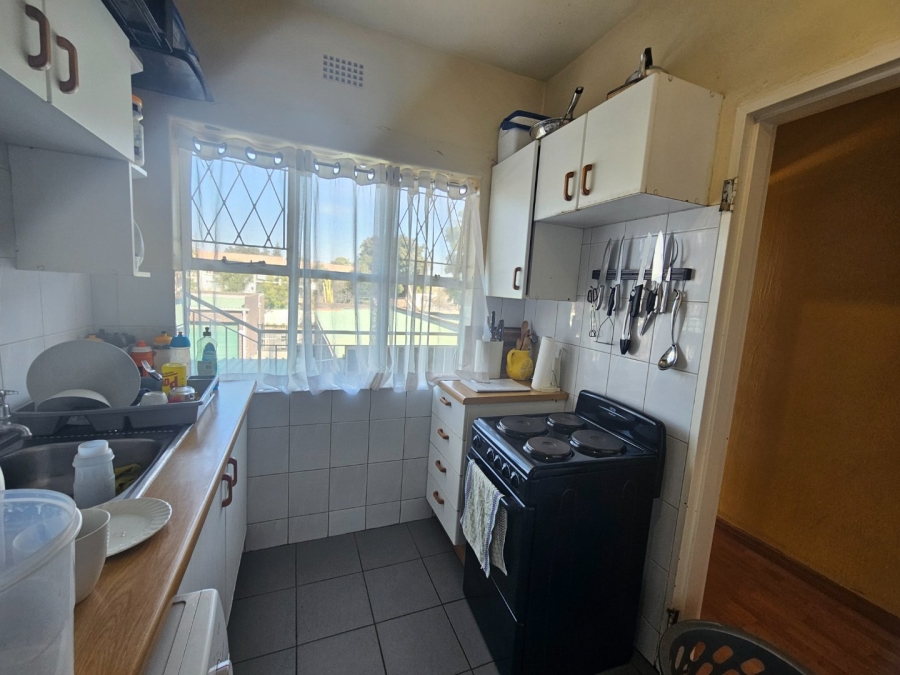 2 Bedroom Property for Sale in Kensington B Gauteng