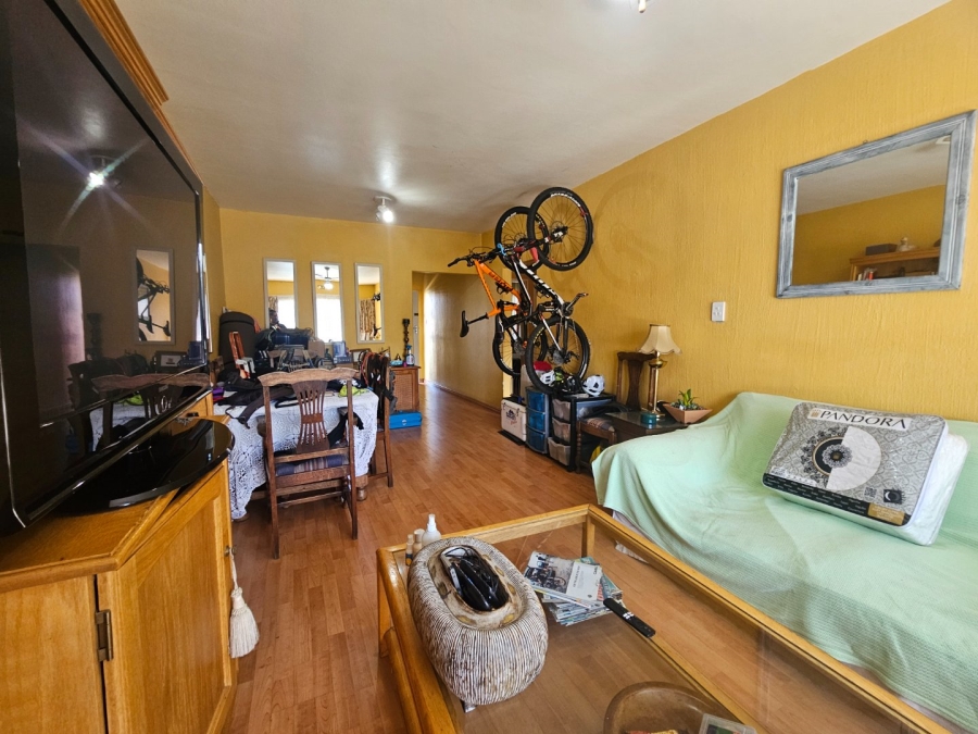 2 Bedroom Property for Sale in Kensington B Gauteng