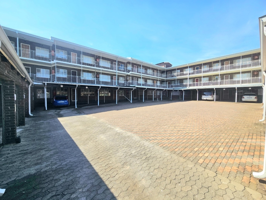 2 Bedroom Property for Sale in Kensington B Gauteng