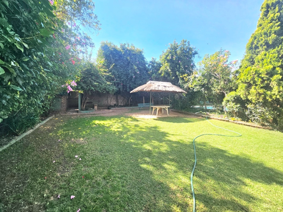 2 Bedroom Property for Sale in Kensington B Gauteng