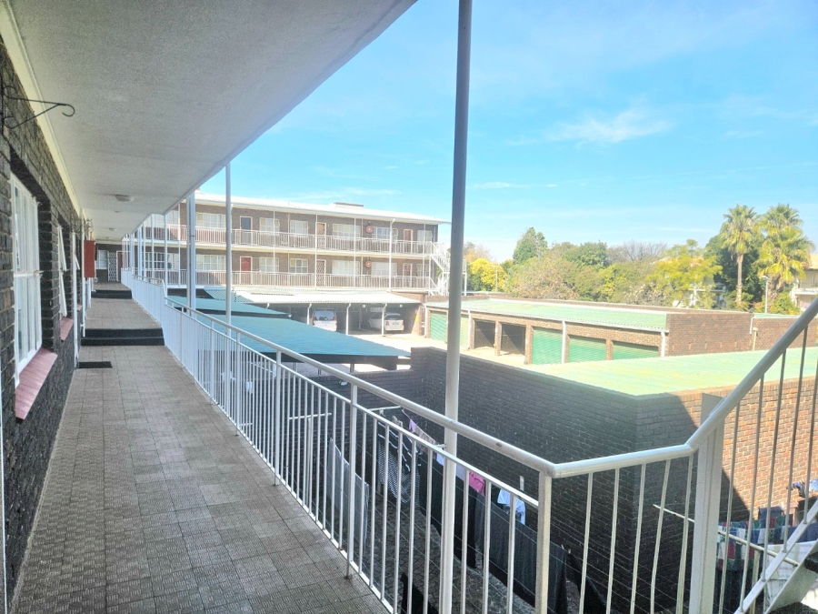 2 Bedroom Property for Sale in Kensington B Gauteng