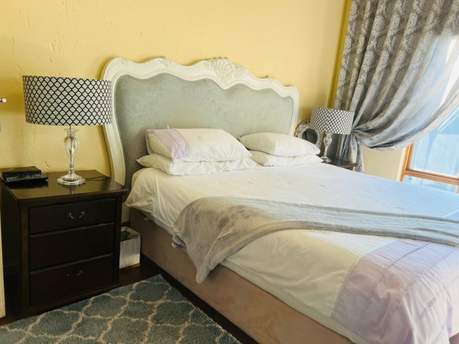 3 Bedroom Property for Sale in Greenstone Hill Gauteng