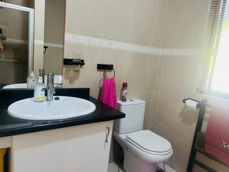 3 Bedroom Property for Sale in Greenstone Hill Gauteng