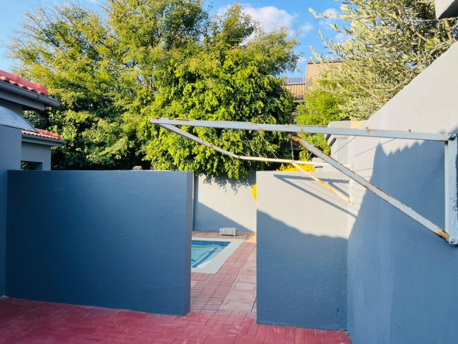 3 Bedroom Property for Sale in Greenstone Hill Gauteng