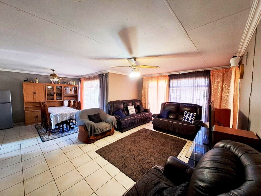 3 Bedroom Property for Sale in Montana Gauteng