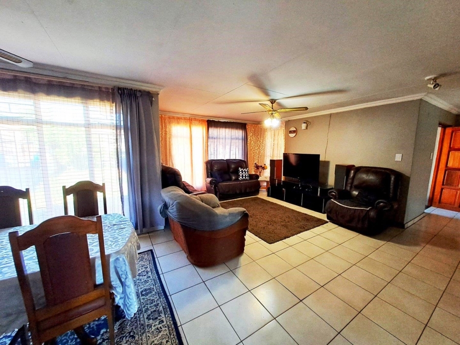 3 Bedroom Property for Sale in Montana Gauteng