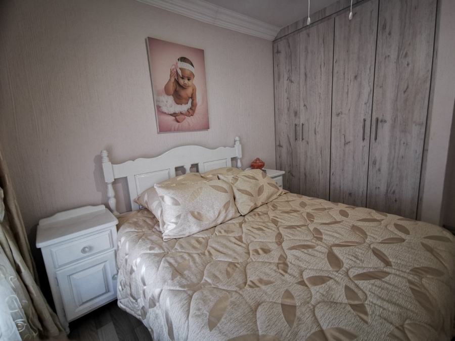 To Let 4 Bedroom Property for Rent in Erasmia Gauteng
