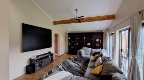 5 Bedroom Property for Sale in Constantia Kloof Gauteng