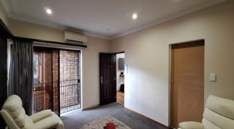 5 Bedroom Property for Sale in Constantia Kloof Gauteng