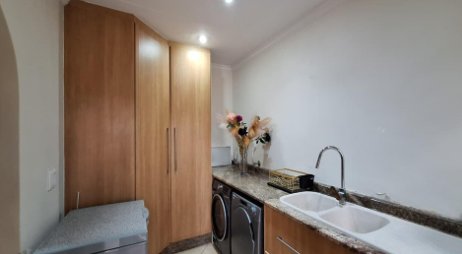 5 Bedroom Property for Sale in Constantia Kloof Gauteng