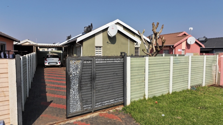 3 Bedroom Property for Sale in Sky City Gauteng