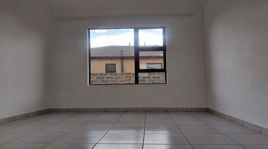 3 Bedroom Property for Sale in Windmill Park Gauteng