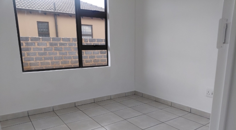 3 Bedroom Property for Sale in Windmill Park Gauteng