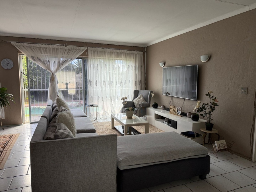 4 Bedroom Property for Sale in Norkem Park Gauteng