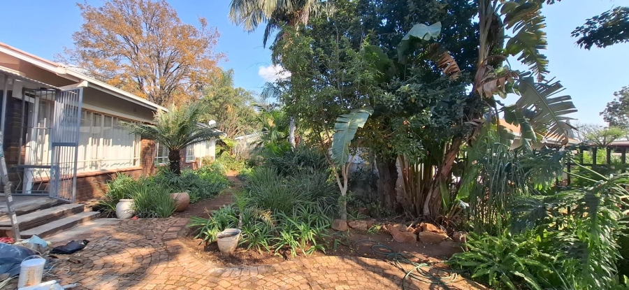 3 Bedroom Property for Sale in Queenswood Gauteng