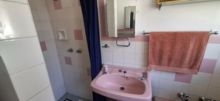 3 Bedroom Property for Sale in Queenswood Gauteng