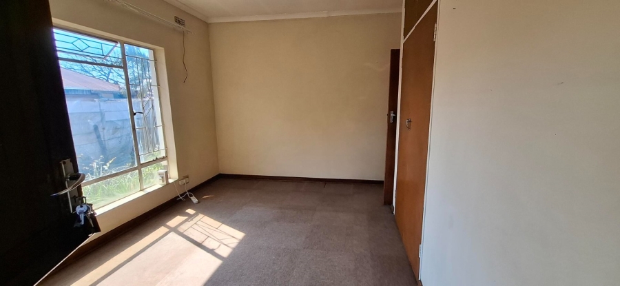 3 Bedroom Property for Sale in Queenswood Gauteng