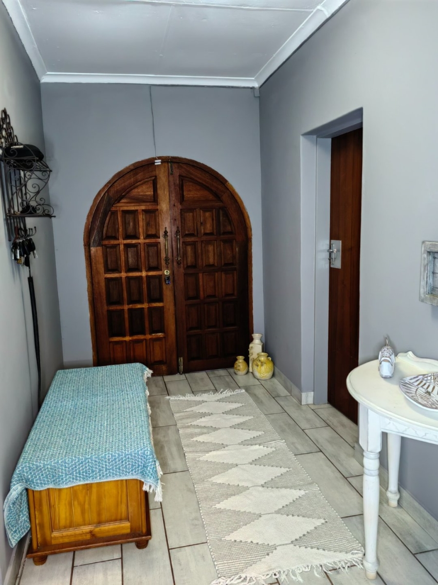 4 Bedroom Property for Sale in Dorandia Gauteng