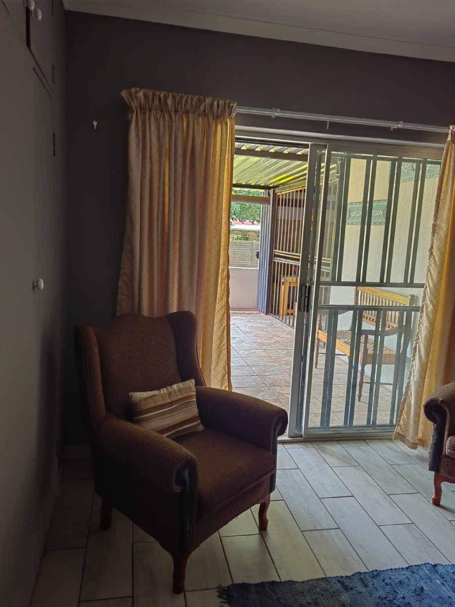 4 Bedroom Property for Sale in Dorandia Gauteng