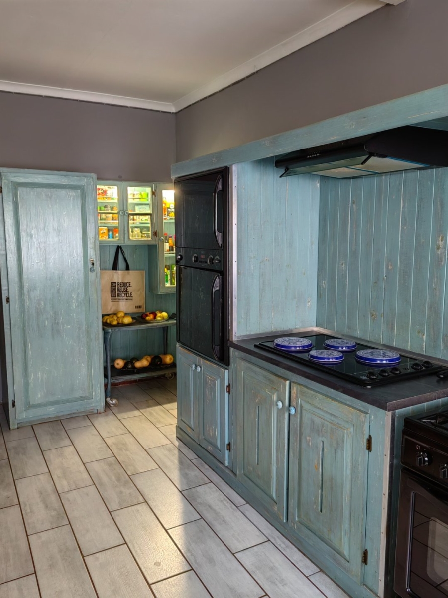 4 Bedroom Property for Sale in Dorandia Gauteng