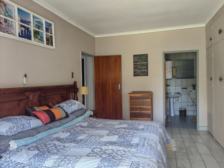 4 Bedroom Property for Sale in Dorandia Gauteng
