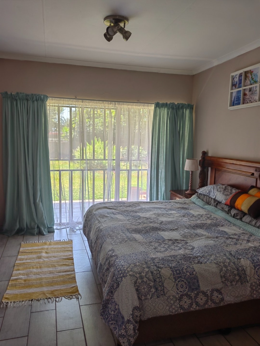 4 Bedroom Property for Sale in Dorandia Gauteng
