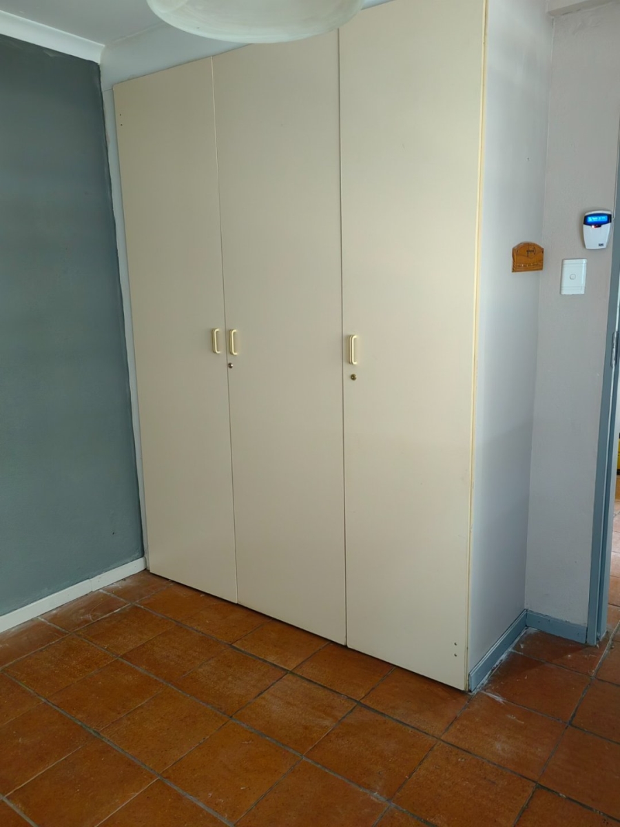 4 Bedroom Property for Sale in Dorandia Gauteng