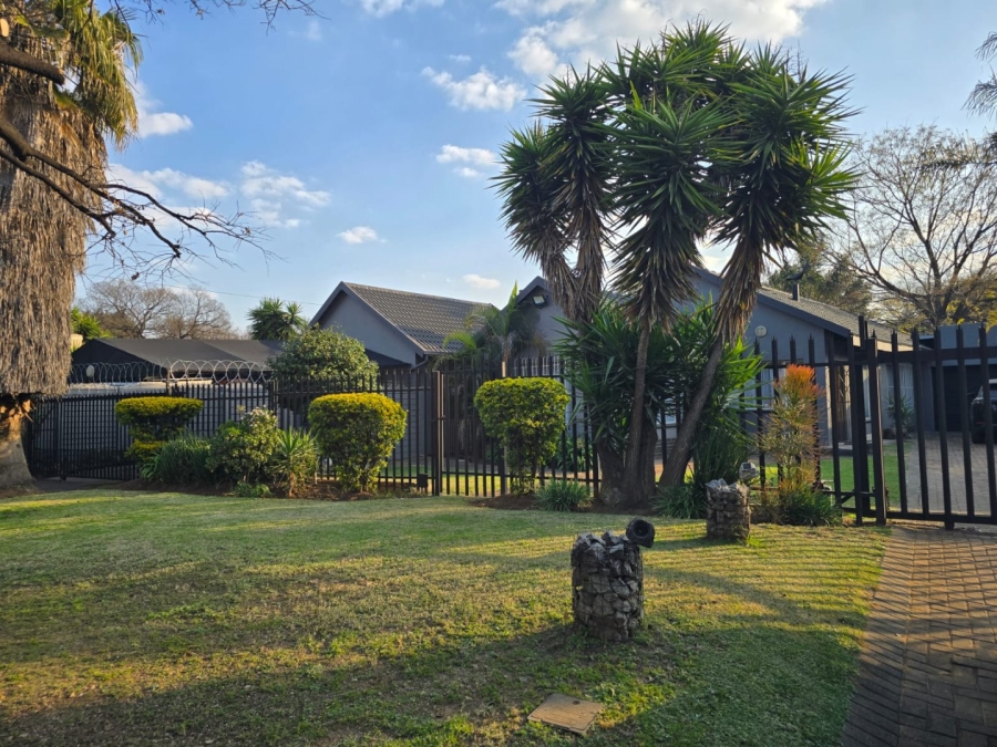 3 Bedroom Property for Sale in Ravensklip Gauteng