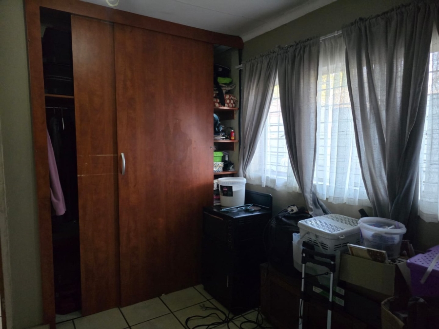 3 Bedroom Property for Sale in Ravensklip Gauteng