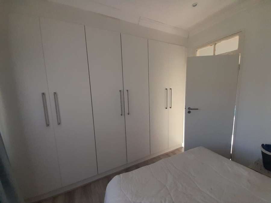 To Let 3 Bedroom Property for Rent in Ridgeway Gauteng