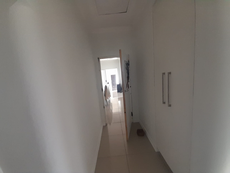 To Let 3 Bedroom Property for Rent in Ridgeway Gauteng