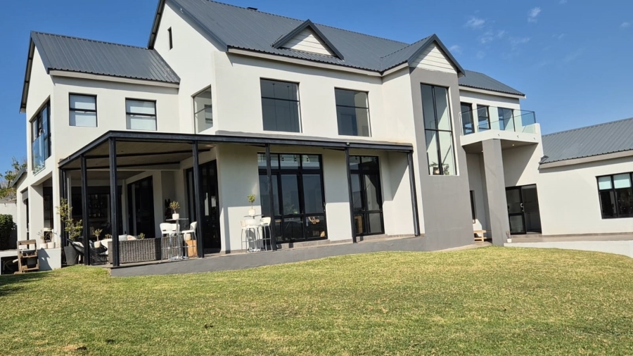 5 Bedroom Property for Sale in Boschkop A H Gauteng