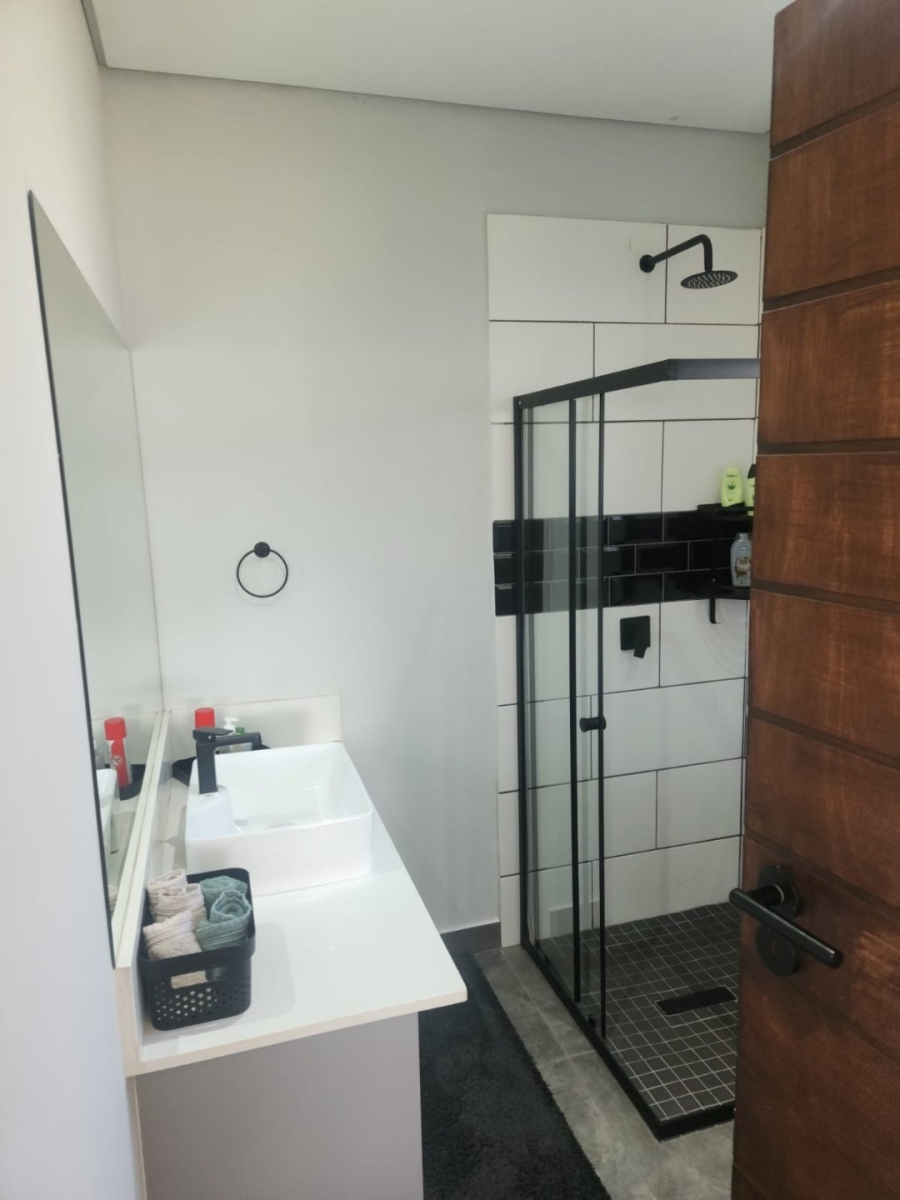 5 Bedroom Property for Sale in Boschkop A H Gauteng