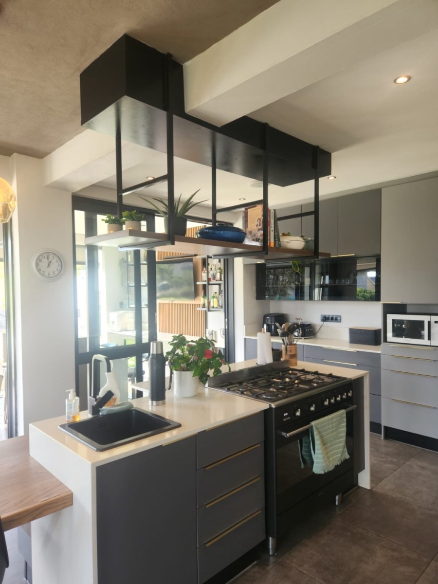 5 Bedroom Property for Sale in Boschkop A H Gauteng