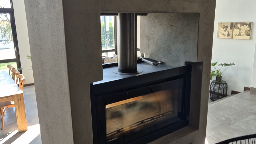 5 Bedroom Property for Sale in Boschkop A H Gauteng