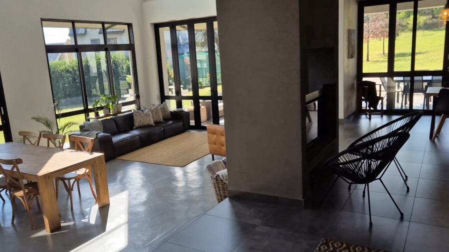 5 Bedroom Property for Sale in Boschkop A H Gauteng