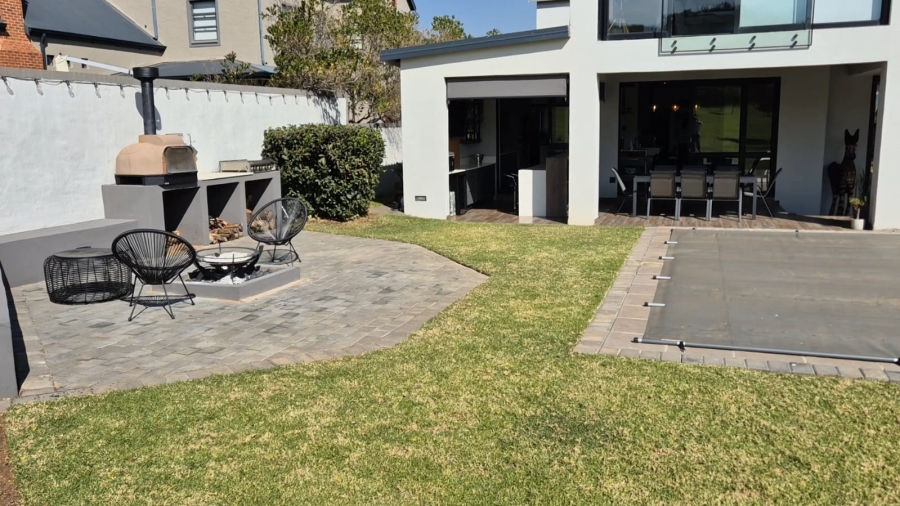 5 Bedroom Property for Sale in Boschkop A H Gauteng