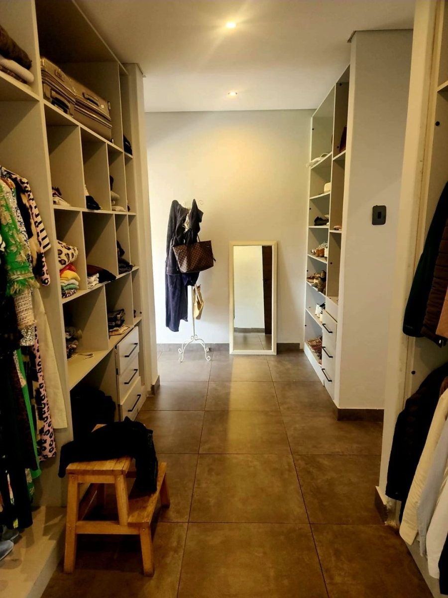 5 Bedroom Property for Sale in Boschkop A H Gauteng