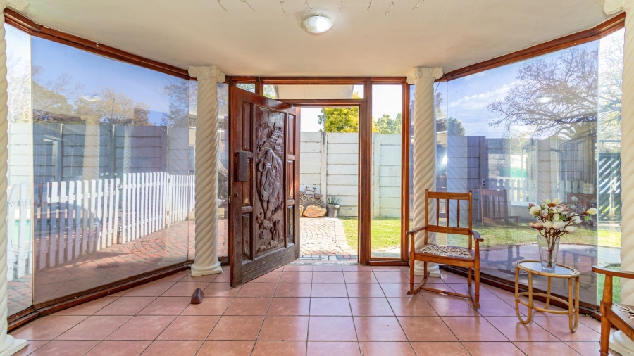 3 Bedroom Property for Sale in Edenvale Central Gauteng