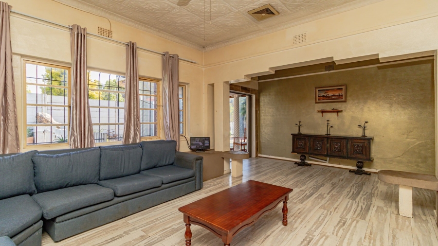 3 Bedroom Property for Sale in Edenvale Central Gauteng