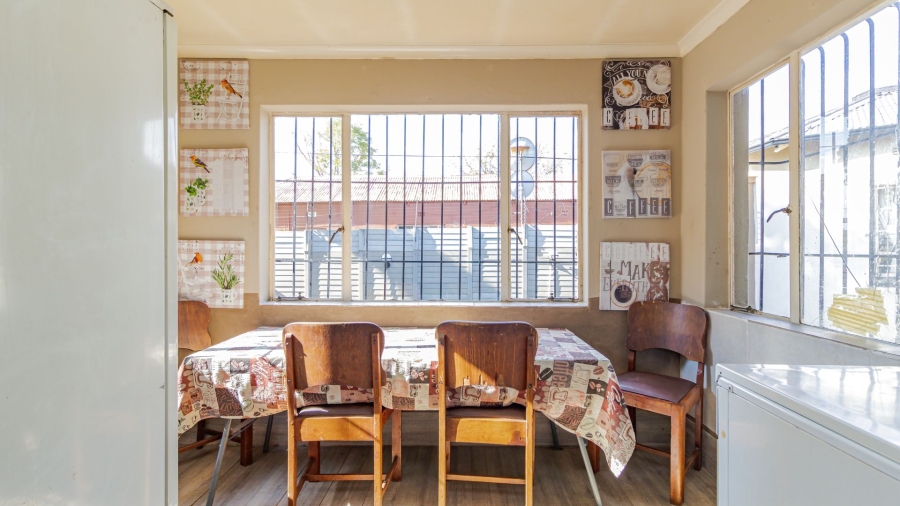 3 Bedroom Property for Sale in Edenvale Central Gauteng