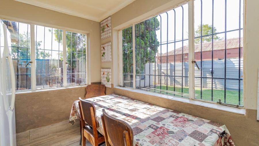 3 Bedroom Property for Sale in Edenvale Central Gauteng