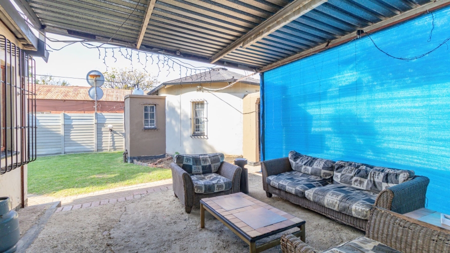 3 Bedroom Property for Sale in Edenvale Central Gauteng