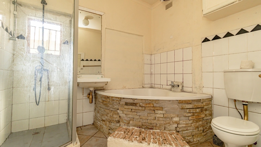 3 Bedroom Property for Sale in Edenvale Central Gauteng