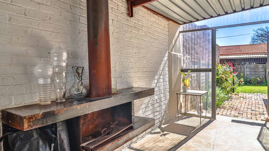 3 Bedroom Property for Sale in Ennerdale Gauteng