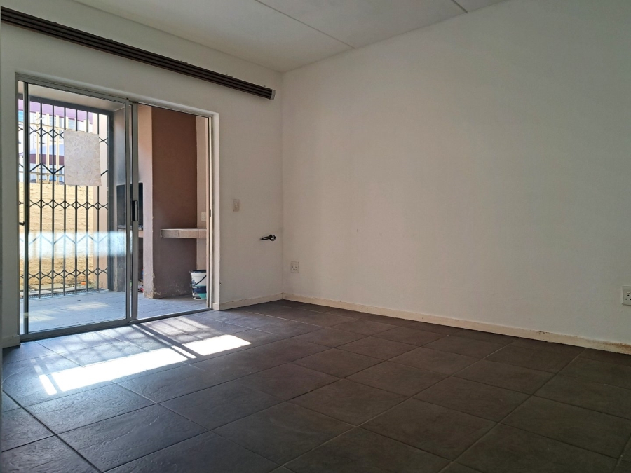 To Let 2 Bedroom Property for Rent in Northgate Gauteng