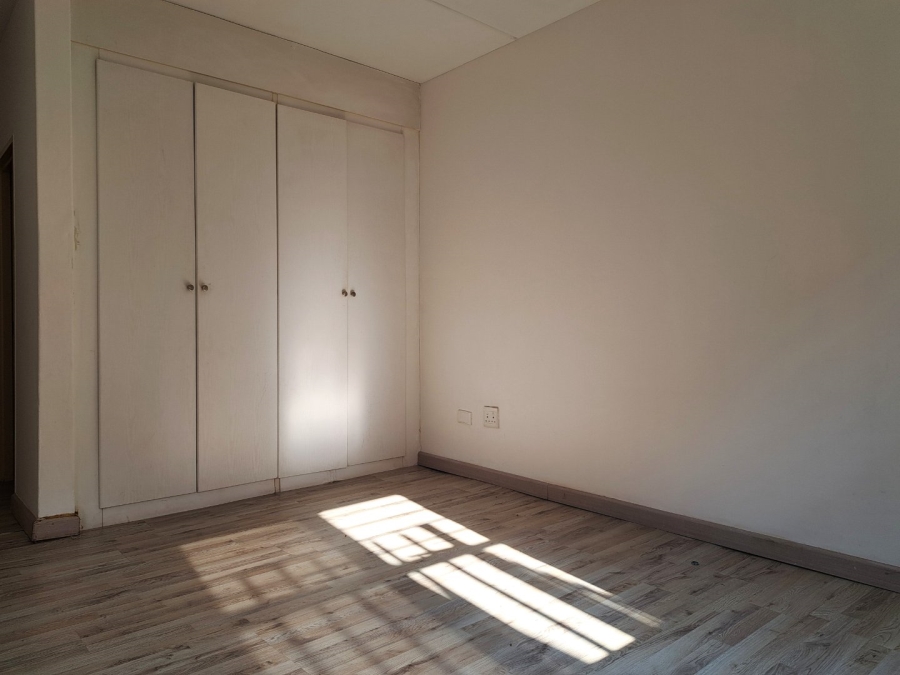 To Let 2 Bedroom Property for Rent in Northgate Gauteng